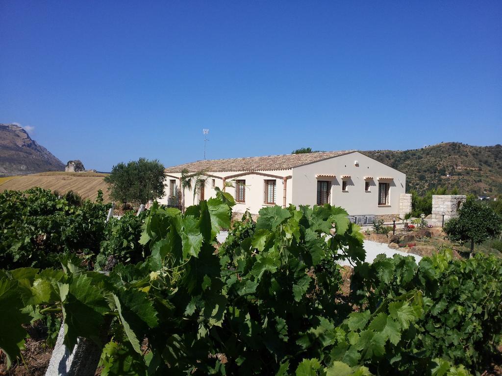 La Suite Di Segesta Calatafimi Luaran gambar
